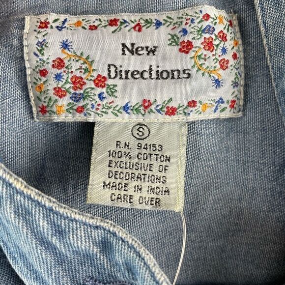 NWT New Direction Sleeveless Button Down Shirt - Picture 7 of 8